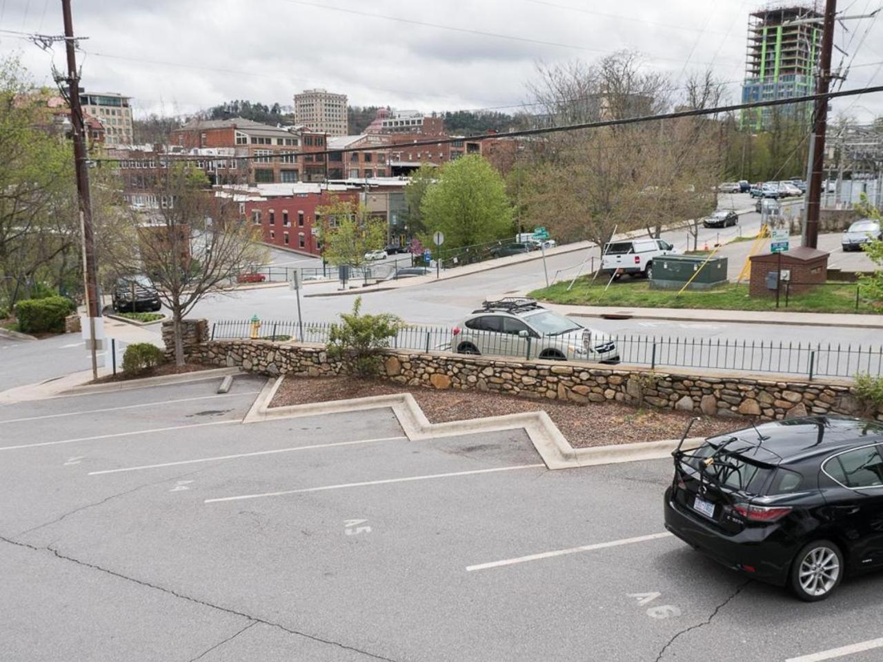 The Easy Spot Dt Parking Villa Asheville Kültér fotó